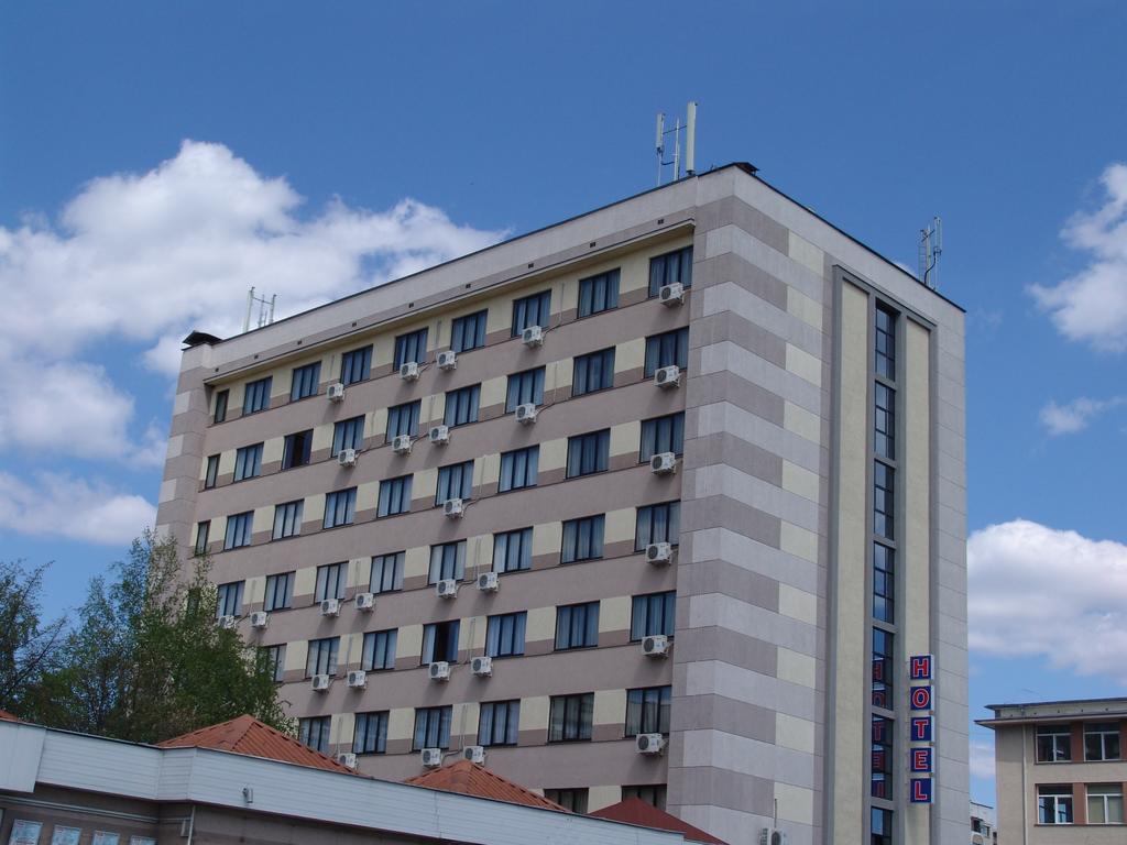 Hotel Zheleznik Sztara Zagora Kültér fotó